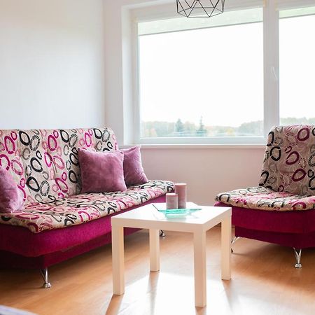 Centro Apartamentai Naujoji Akmene Eksteriør billede